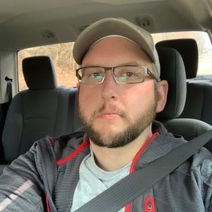 Meet your Posher, Zachary